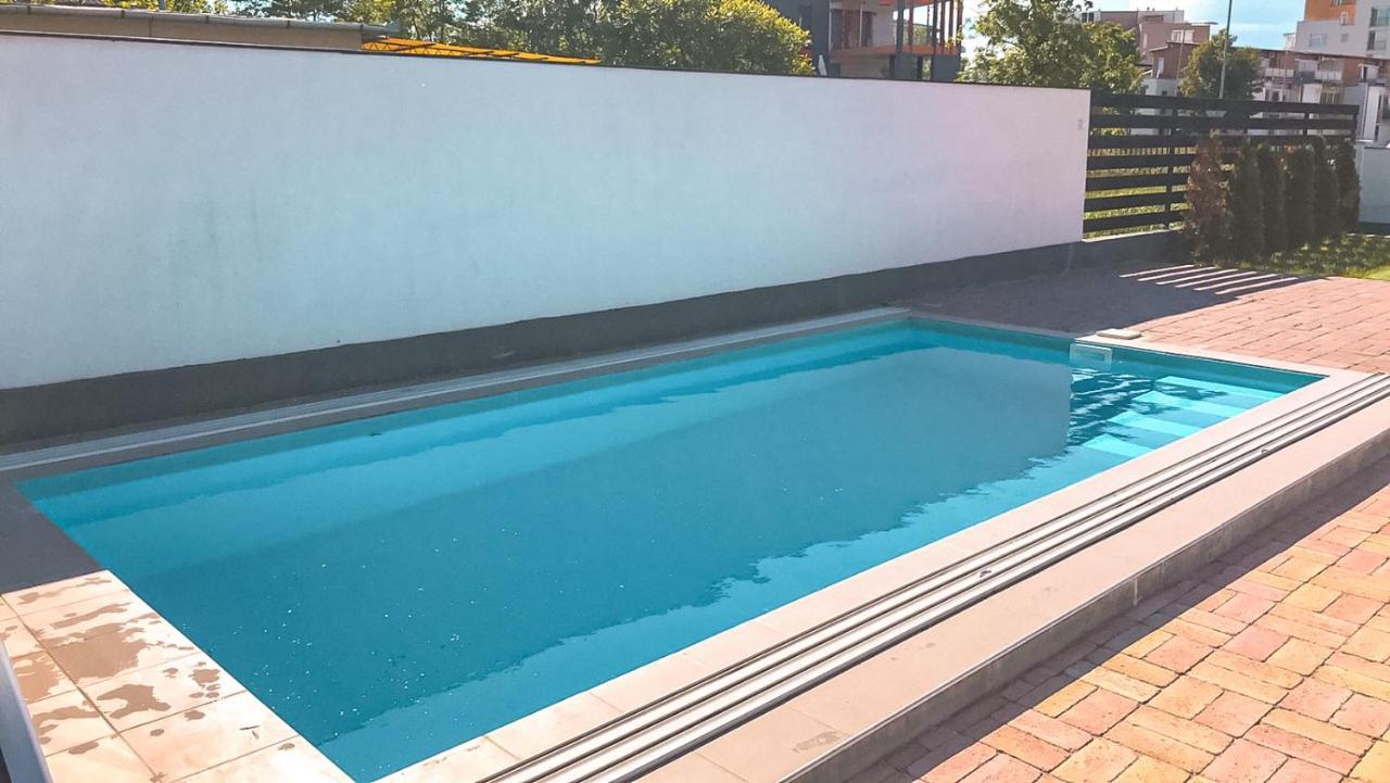 Léda Apartmanok Siófok Esterno foto